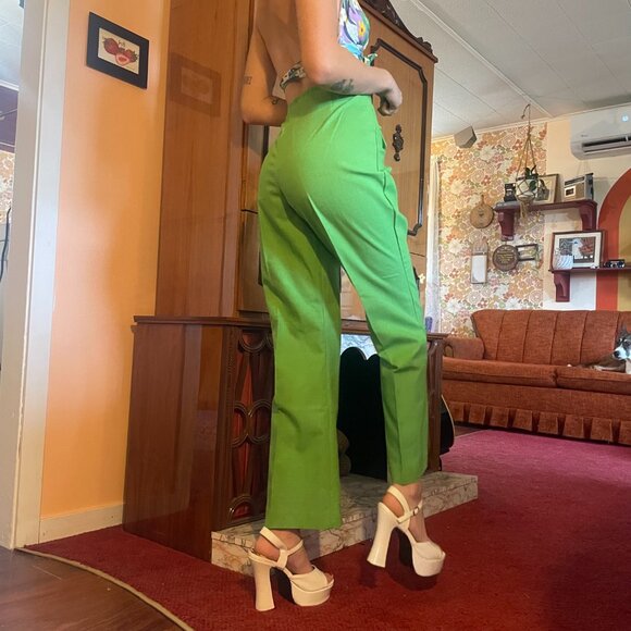 DEADSTOCK 1970s vintage green pleated fake pocket double button flare pants! - Picture 6 of 15